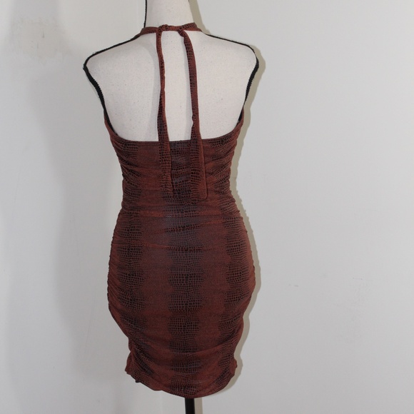 Windsor, mini BodyCon halter dress - Picture 3 of 8